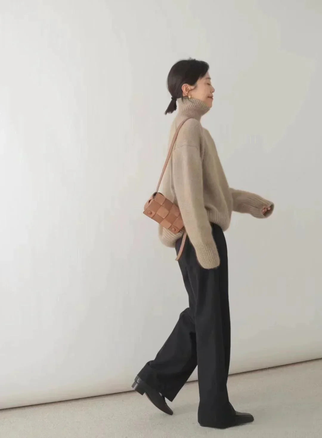LENA | TURTLENECK SWEATER