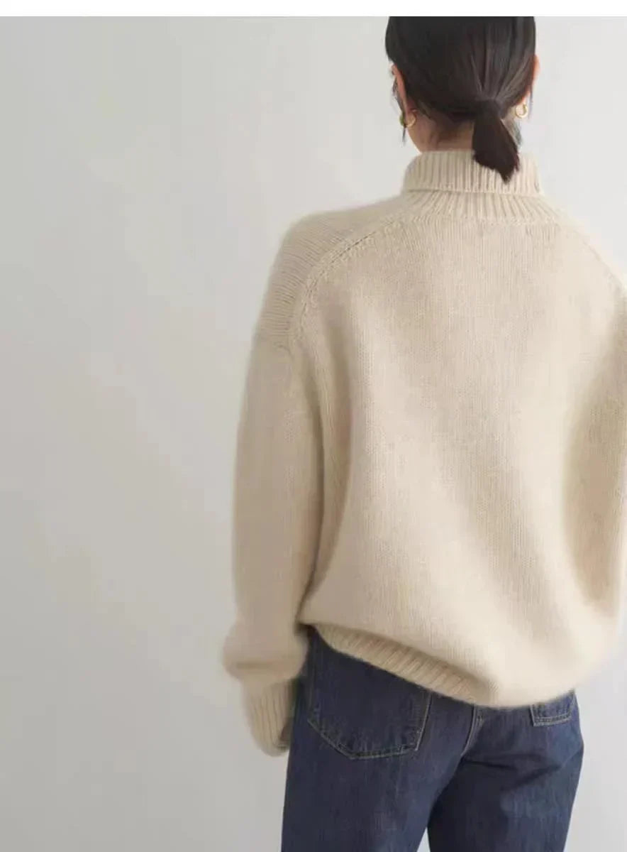LENA | TURTLENECK SWEATER