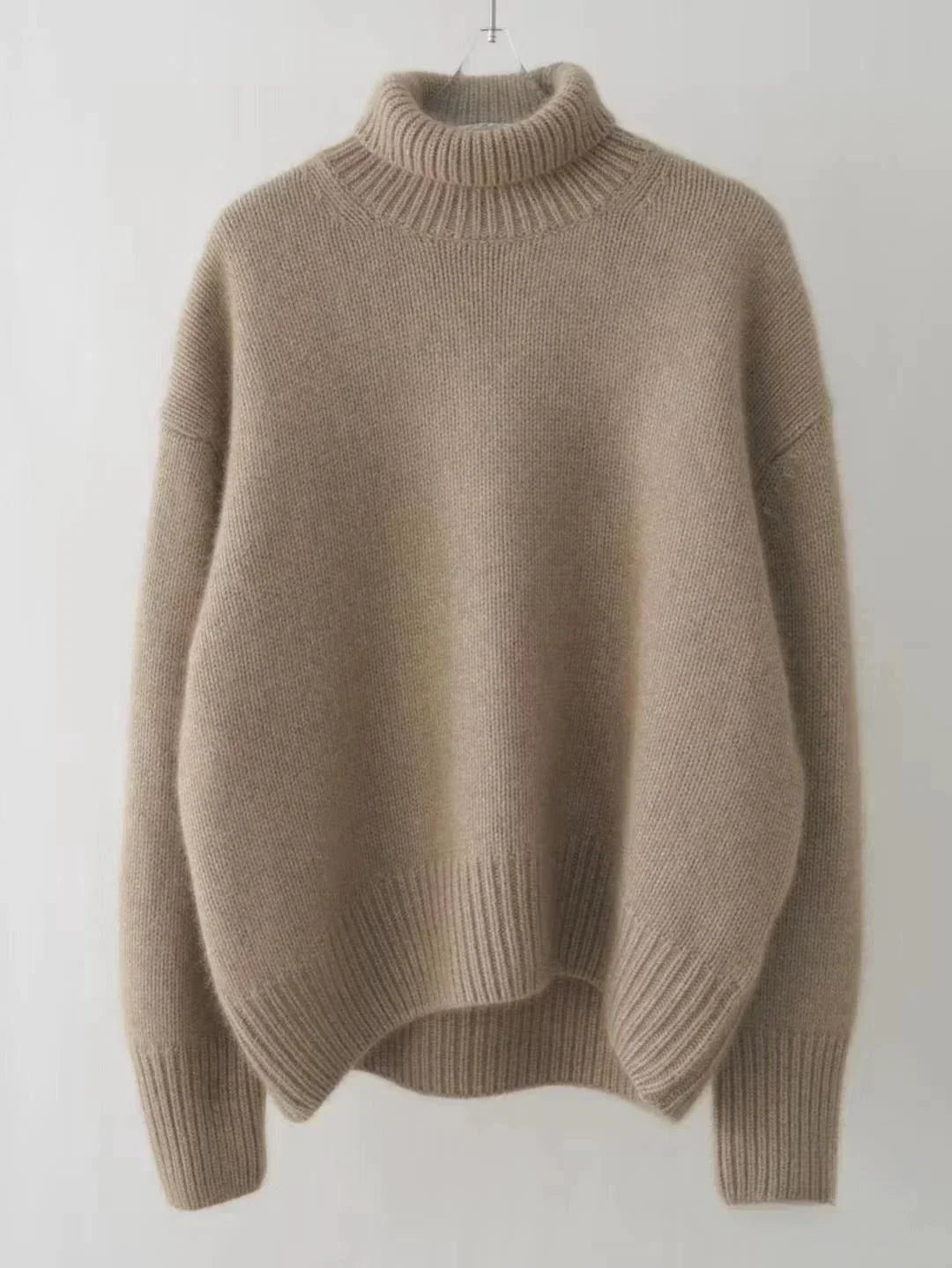 LENA | TURTLENECK SWEATER