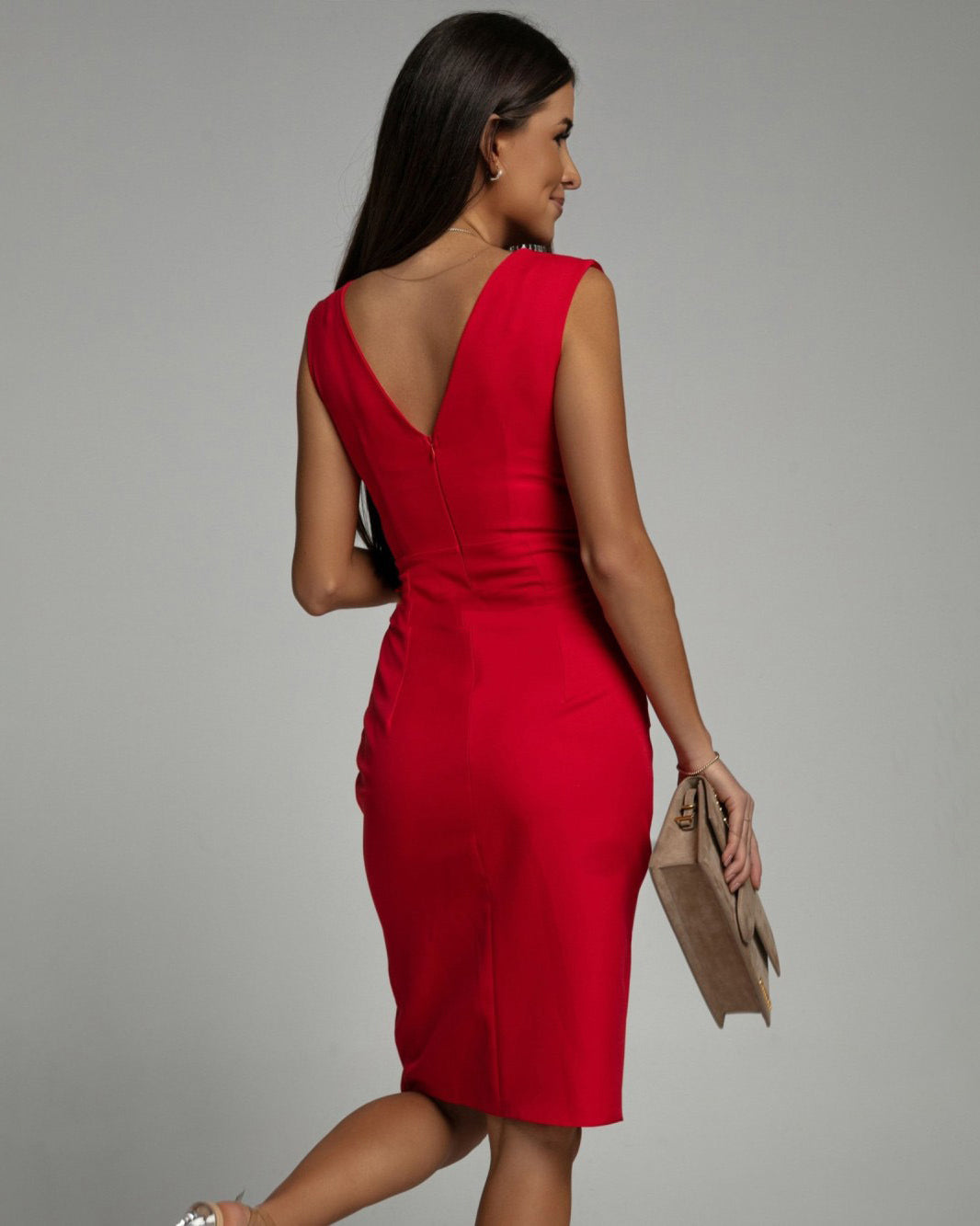 Fresia | Elegant Tight-Fitted V-Neckline Dress