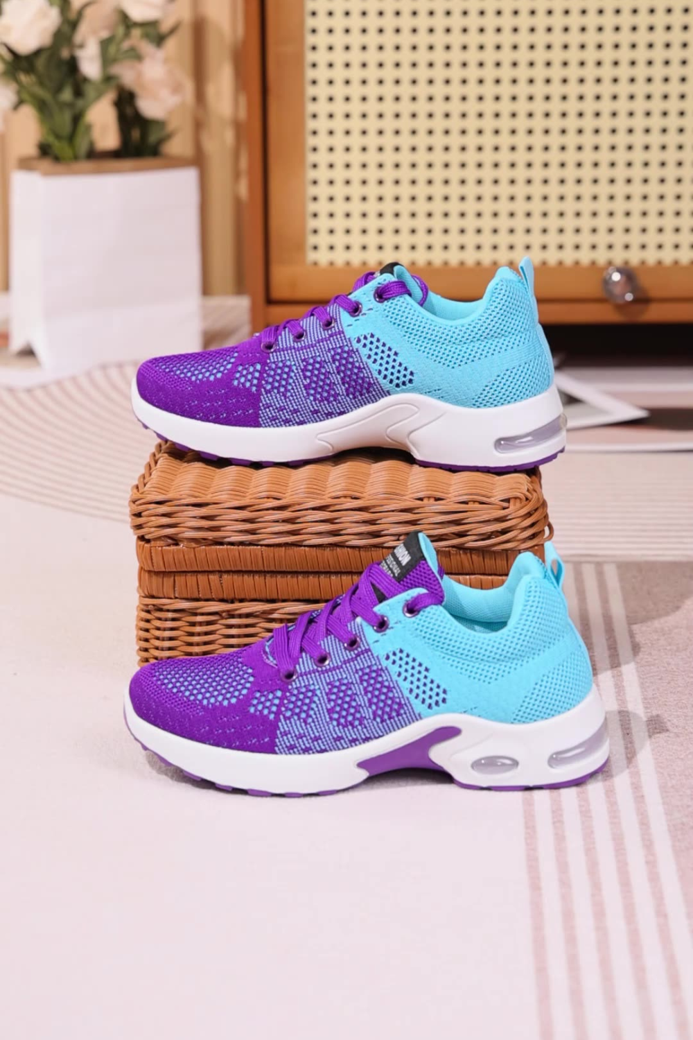 Delinda | Sporty Everyday Sneakers