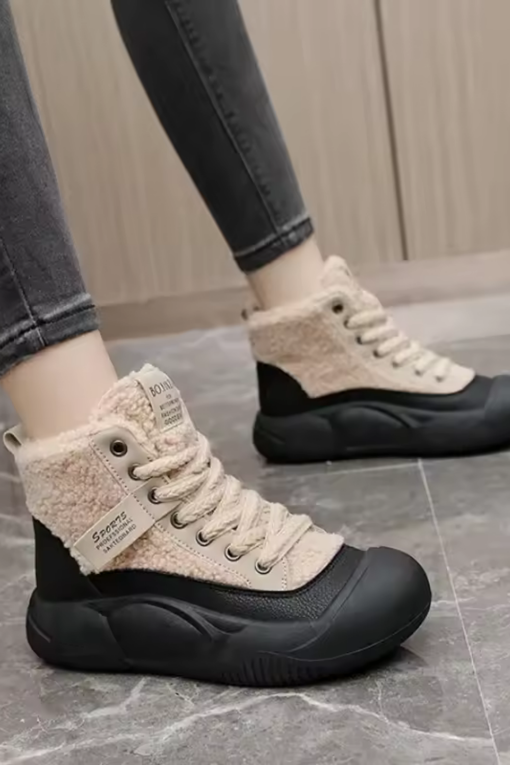 Betsy | Effortless and Chic summer Shoes