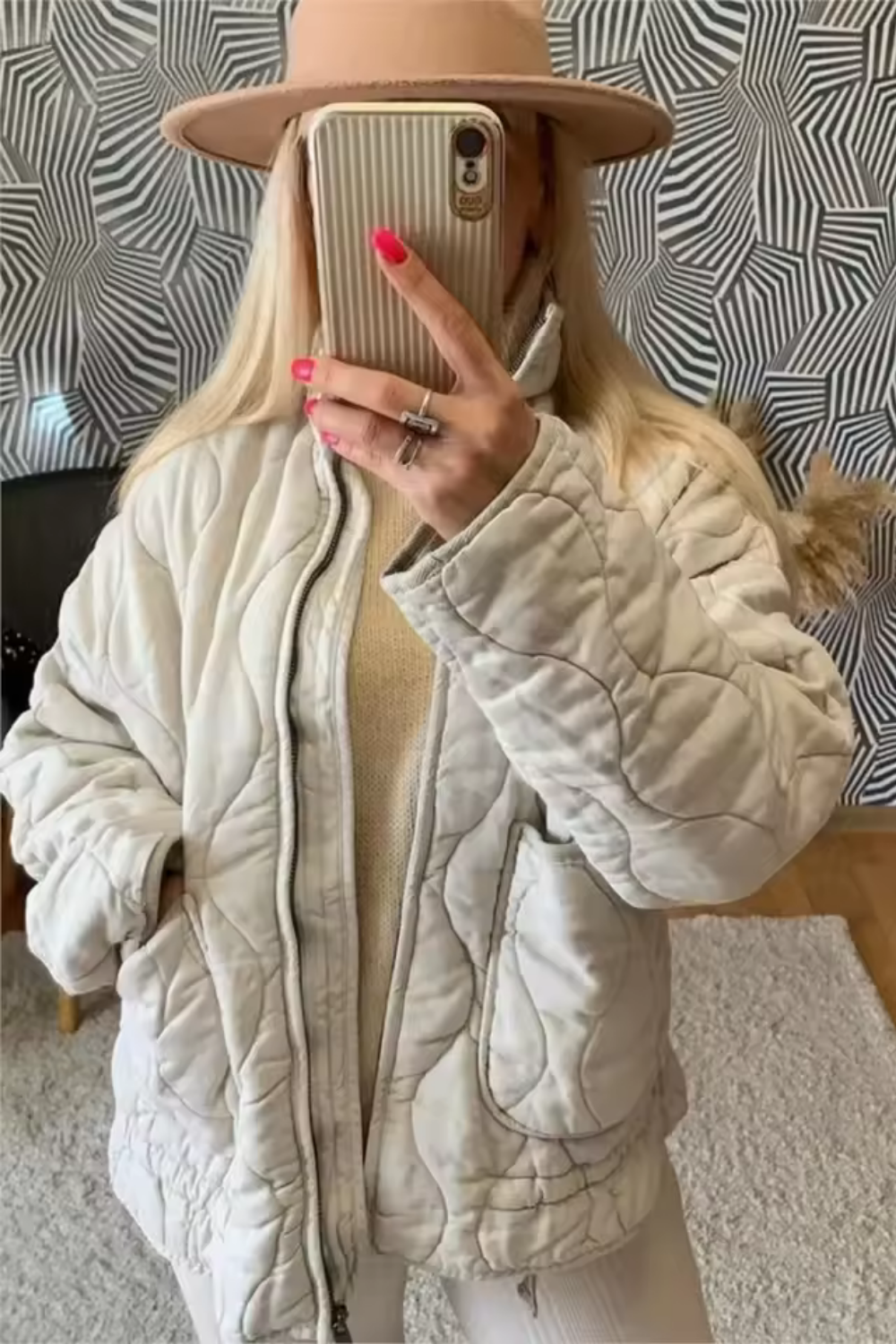 Roz - Pocket-Detail Everyday Jacket