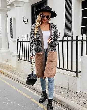 Riva Lefèvre | Loose-fitting hooded coat
