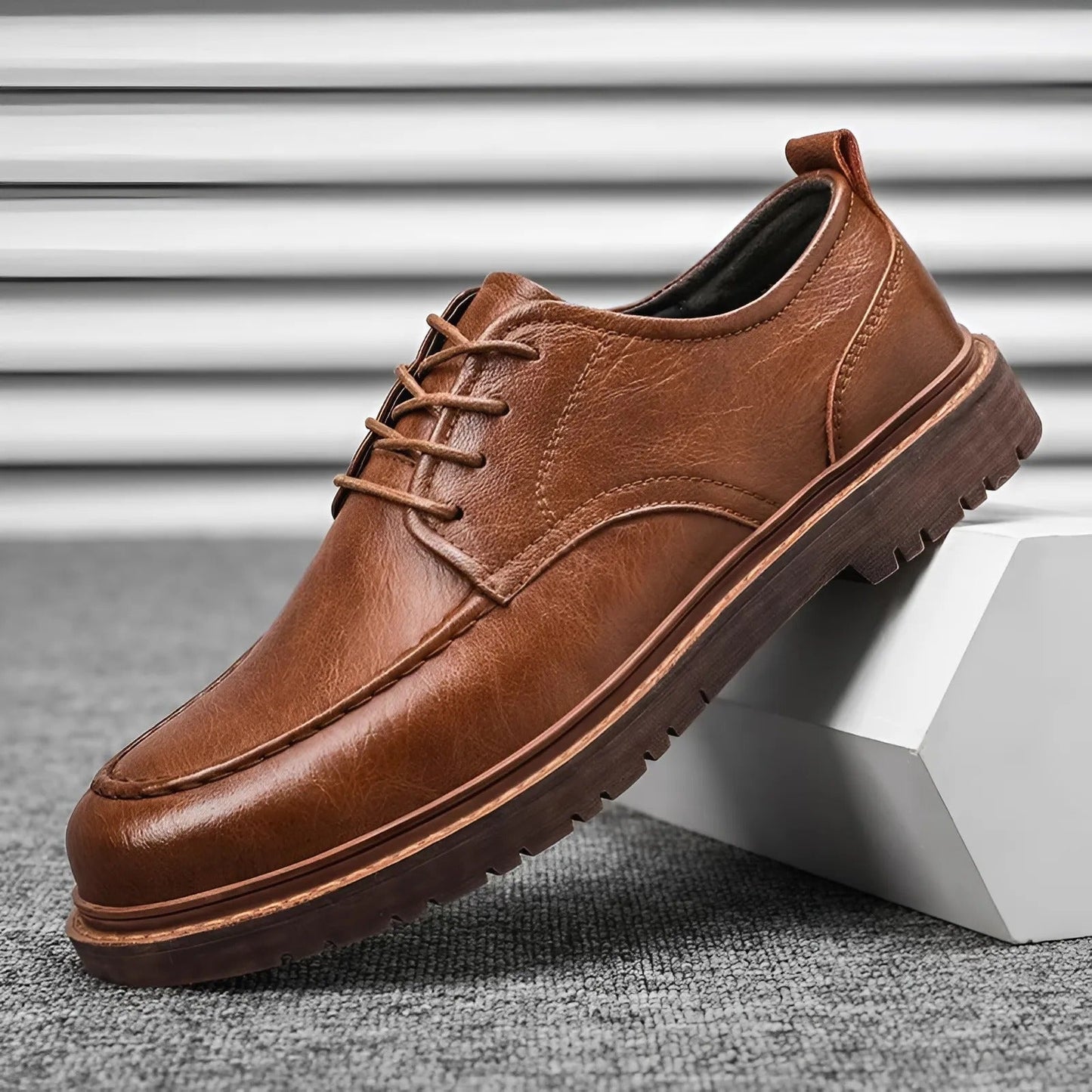 Heritage Tread Classic Shoes