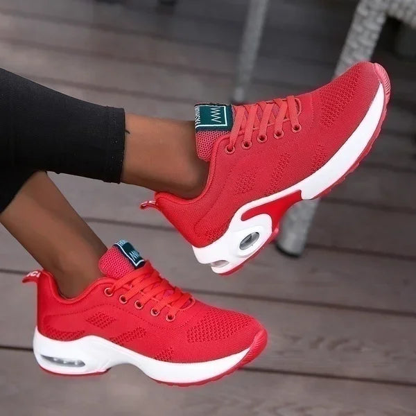 Delinda | Sporty Everyday Sneakers