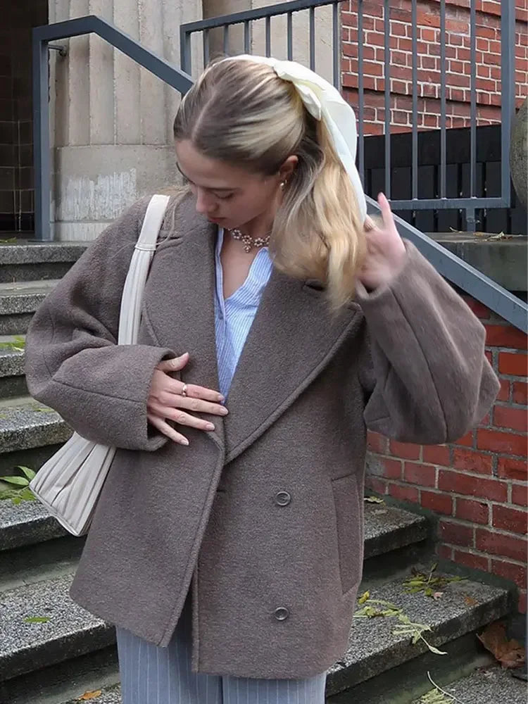Tessa | Wool coat with lapels