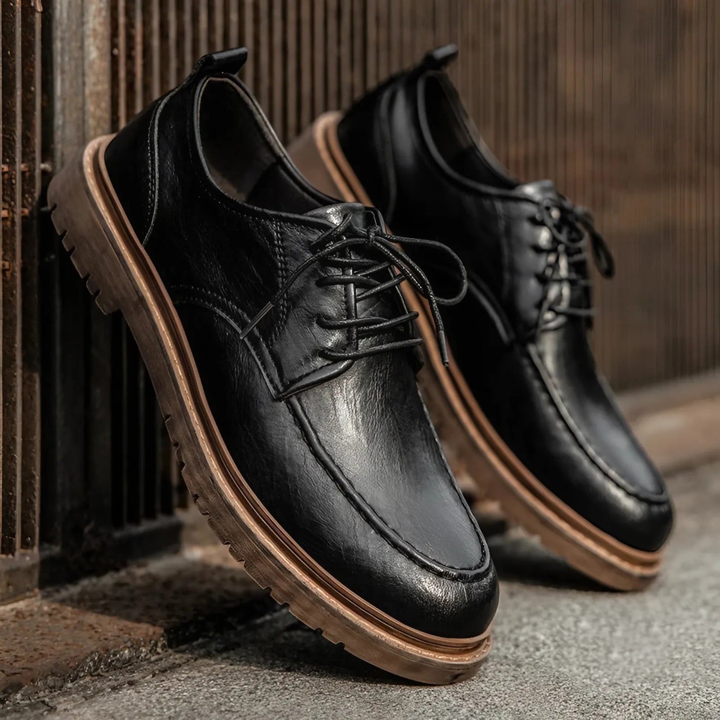 Heritage Tread Classic Shoes