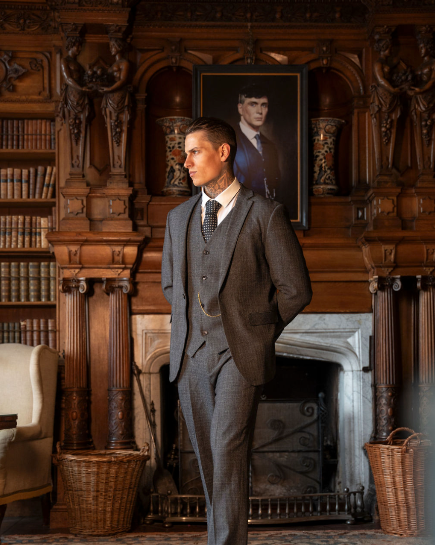 Three-piece suit Tommy