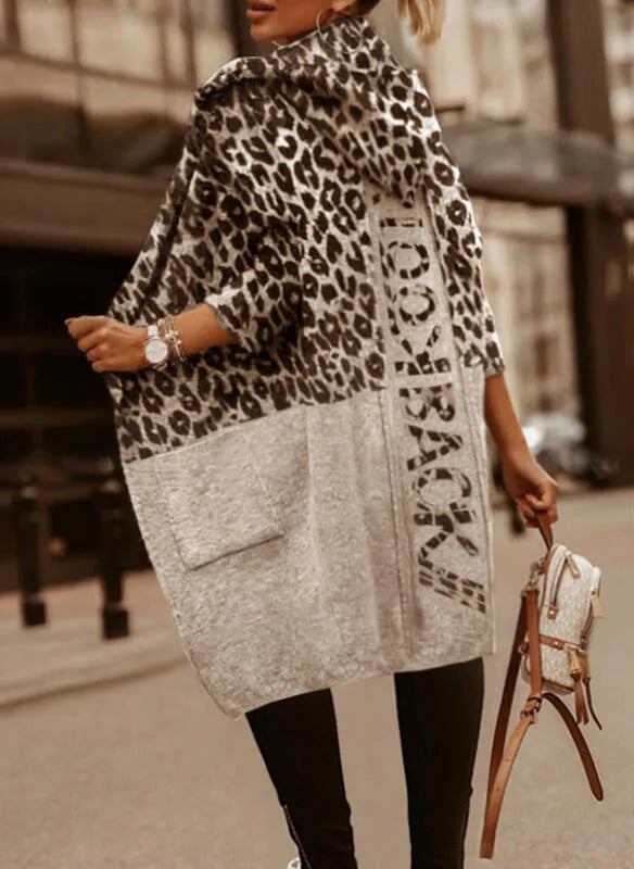 Riva Lefèvre | Loose-fitting hooded coat