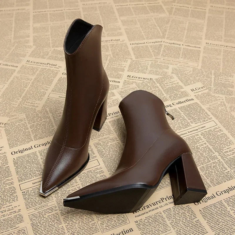 Chelsea™ | Stylish Leather Heels