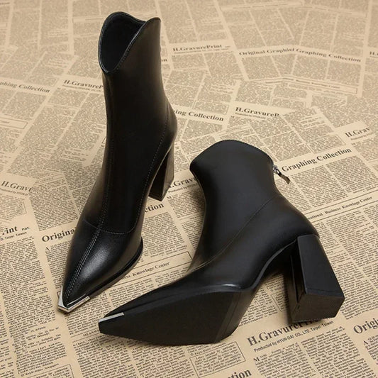 Elena | Relaxed Fit Heels