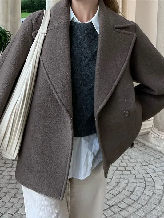 Tessa | Wool coat with lapels